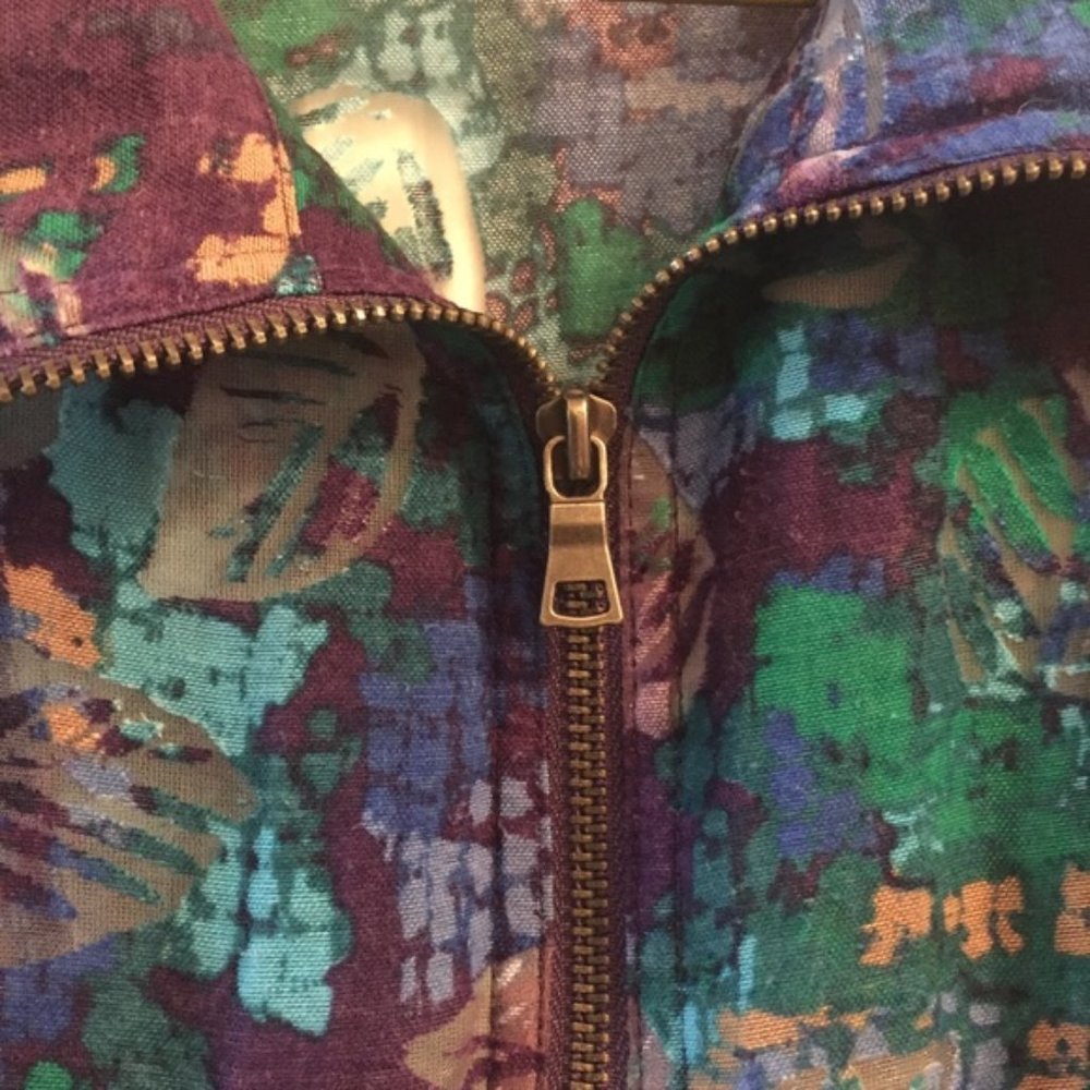 Ruby Rd. zip up light weight jacket 10 - Picture 4 of 6